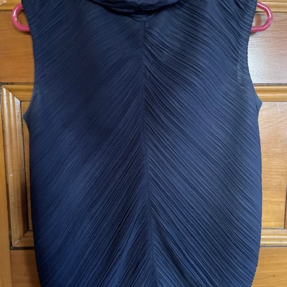 Issey Miyake Vintage Navy Blue Pleated Sleeveless Shirt S/M - Picture 6 of 7